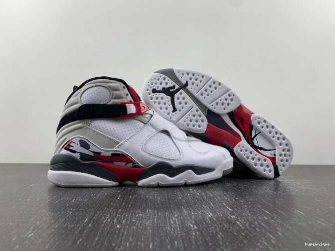 HYPE Jordan Bugs Bunny (2013) Retro 305381-103 Air 8 0813